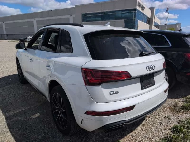 Audi Q5 * PROGRESSIV * CARFAX * ОПЦИЯ ЗА ФИНАНСИРАНЕ, снимка 15 - Автомобили и джипове - 55789023