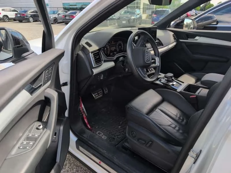 Audi Q5 * PROGRESSIV * CARFAX * ОПЦИЯ ЗА ФИНАНСИРАНЕ, снимка 4 - Автомобили и джипове - 55789023