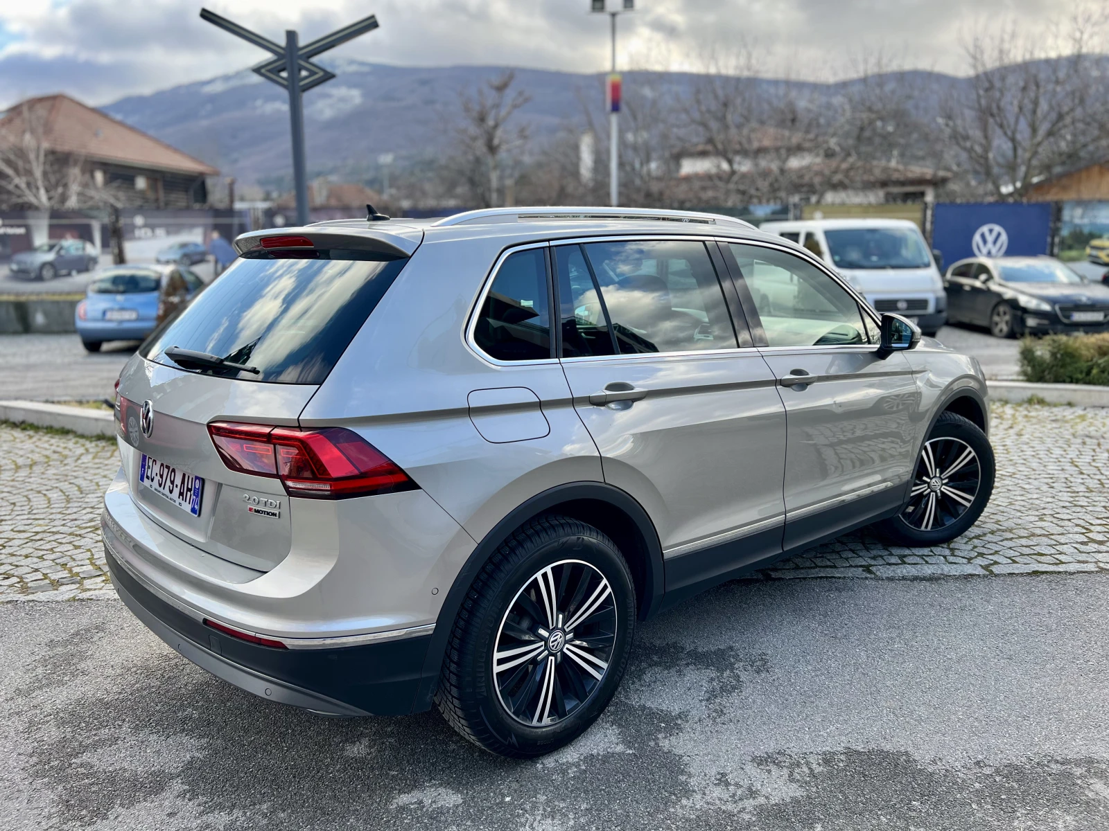 VW Tiguan �������/4x4/360/Digital/Dynaudio/Memory/Head-up | Mobile.bg � ����������� 7
