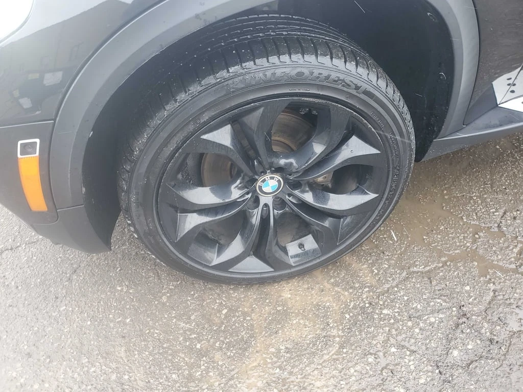 BMW X5 * AWD 4dr 35i * CARFAX * ЦЕНА ДО БГ - изображение 7