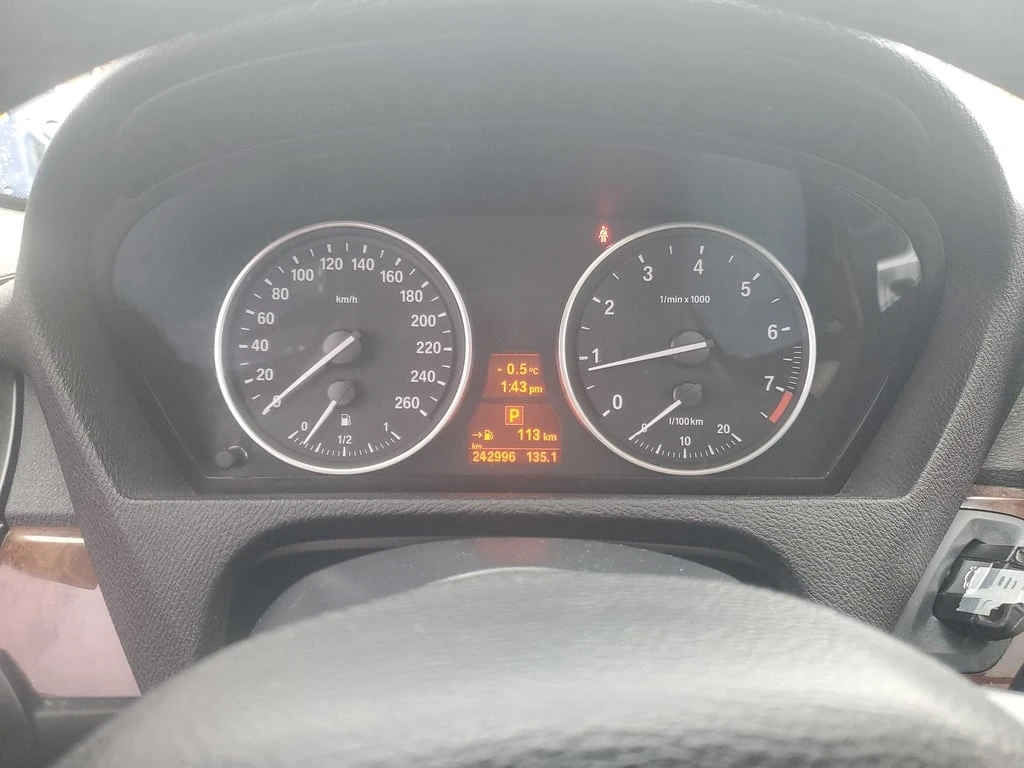 BMW X5 * AWD 4dr 35i * CARFAX * ЦЕНА ДО БГ - изображение 8