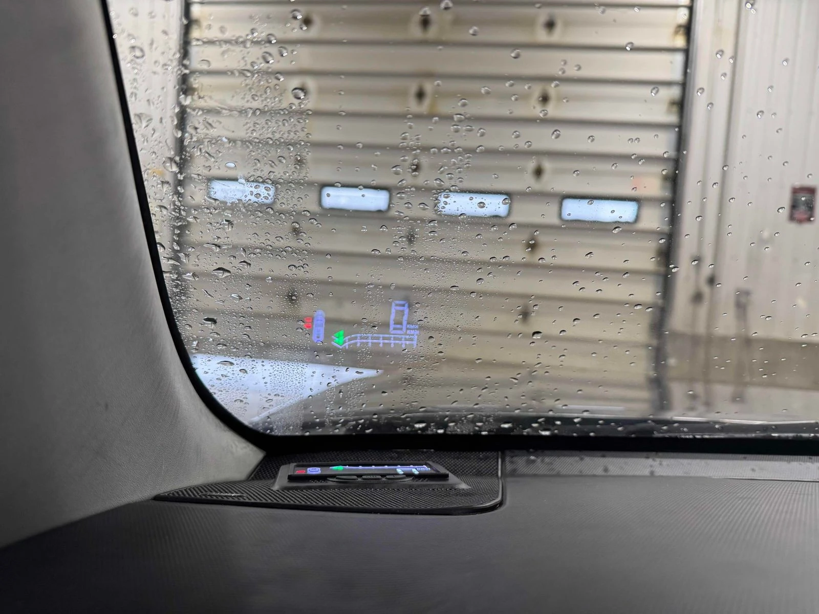 Toyota 4runner С РЕГИСТРАЦИЯ & АВТО КРЕДИТ, снимка 11 - Автомобили и джипове - 53911827