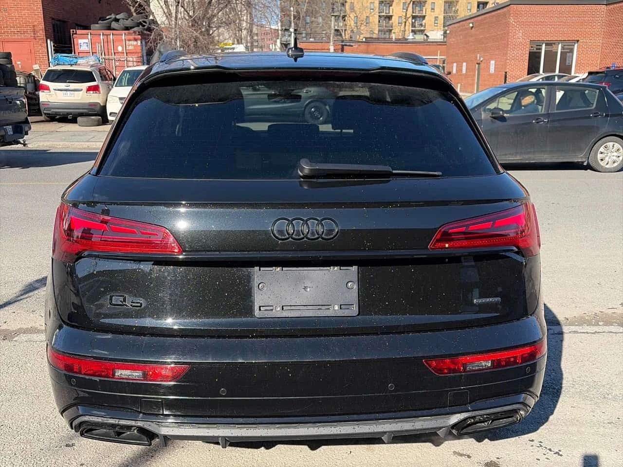 Audi Q5 Progressiv  CARFAX, снимка 4 - Автомобили и джипове - 54269923