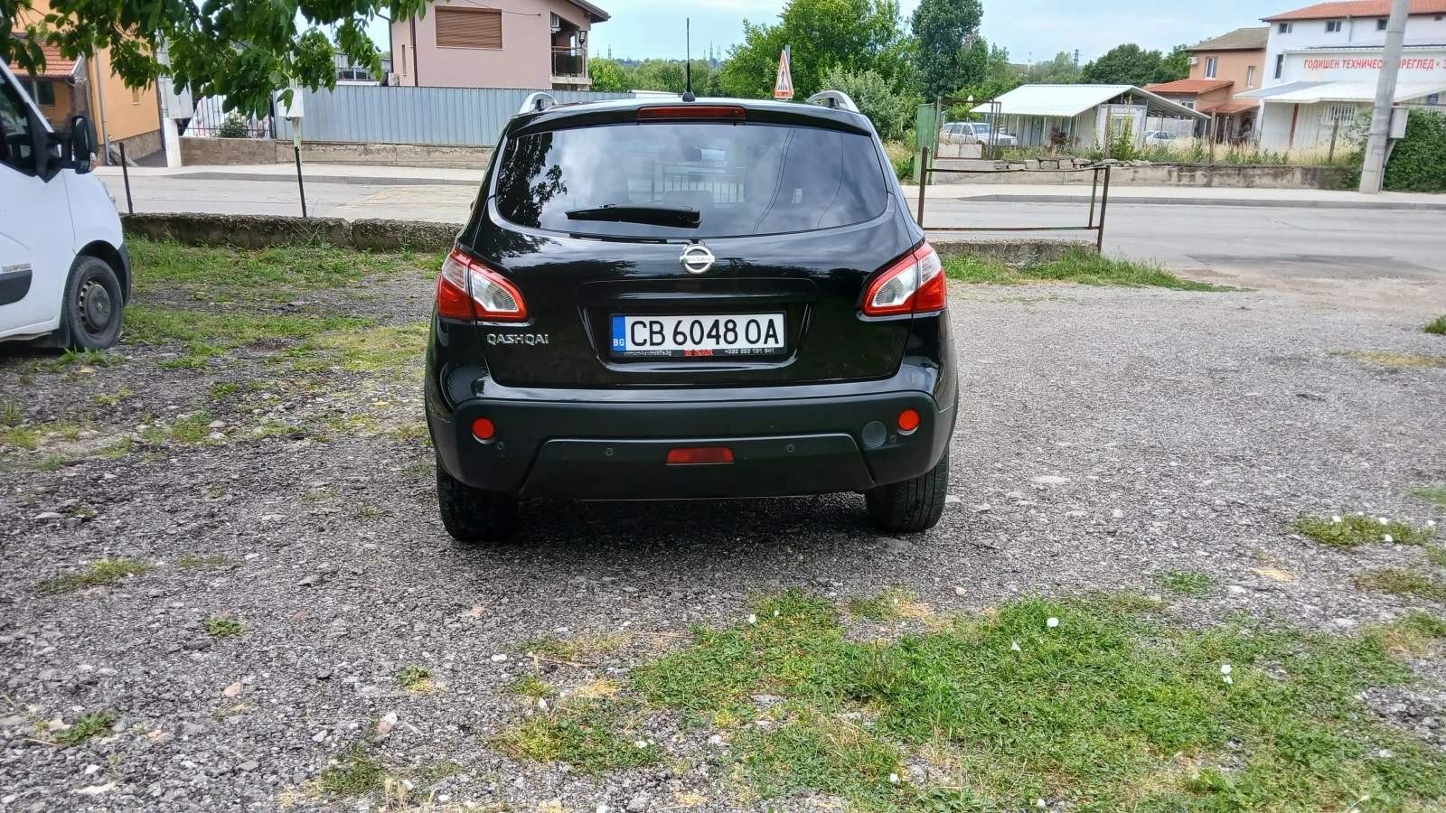 Nissan Qashqai, снимка 4 - Автомобили и джипове - 54999576