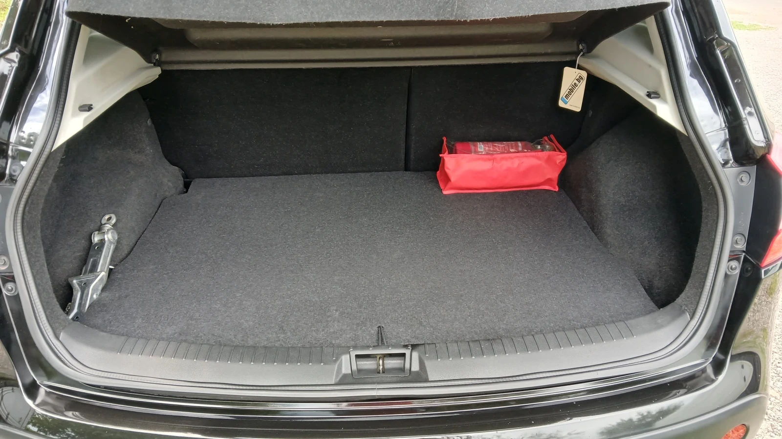 Nissan Qashqai, снимка 15 - Автомобили и джипове - 54999576