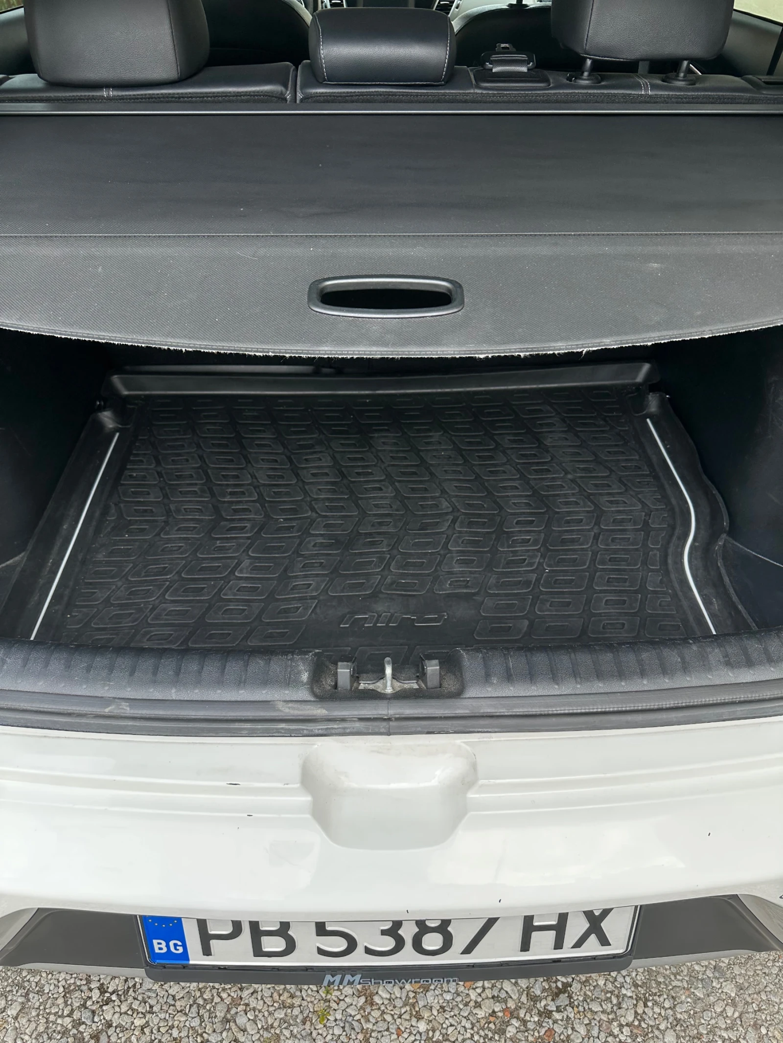 Kia Niro Hybrid, снимка 11 - Автомобили и джипове - 55067205