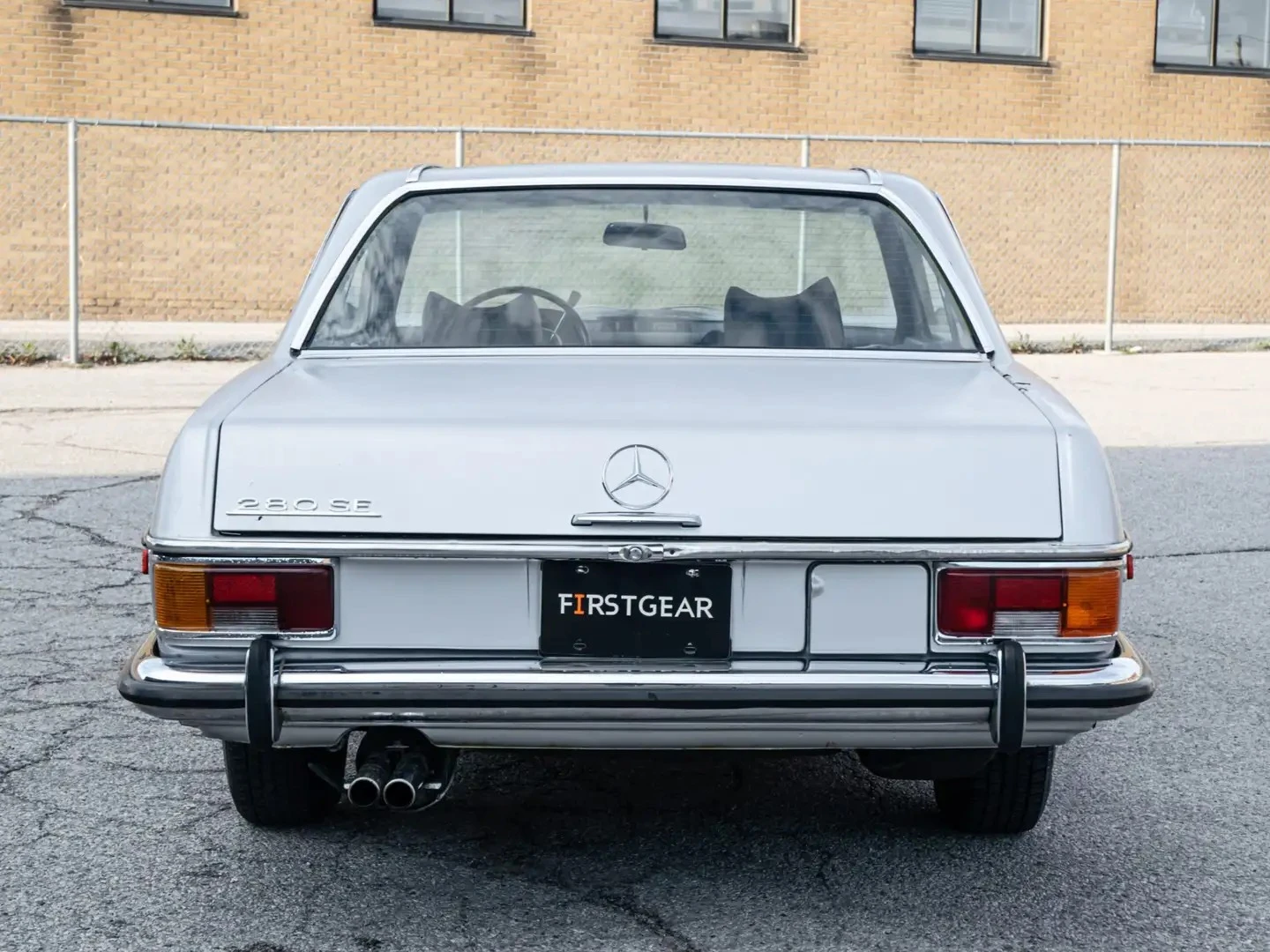 Mercedes-Benz 250 C * AвтоКредит * (ЦЕНА ДО БГ), снимка 5 - Автомобили и джипове - 55136608