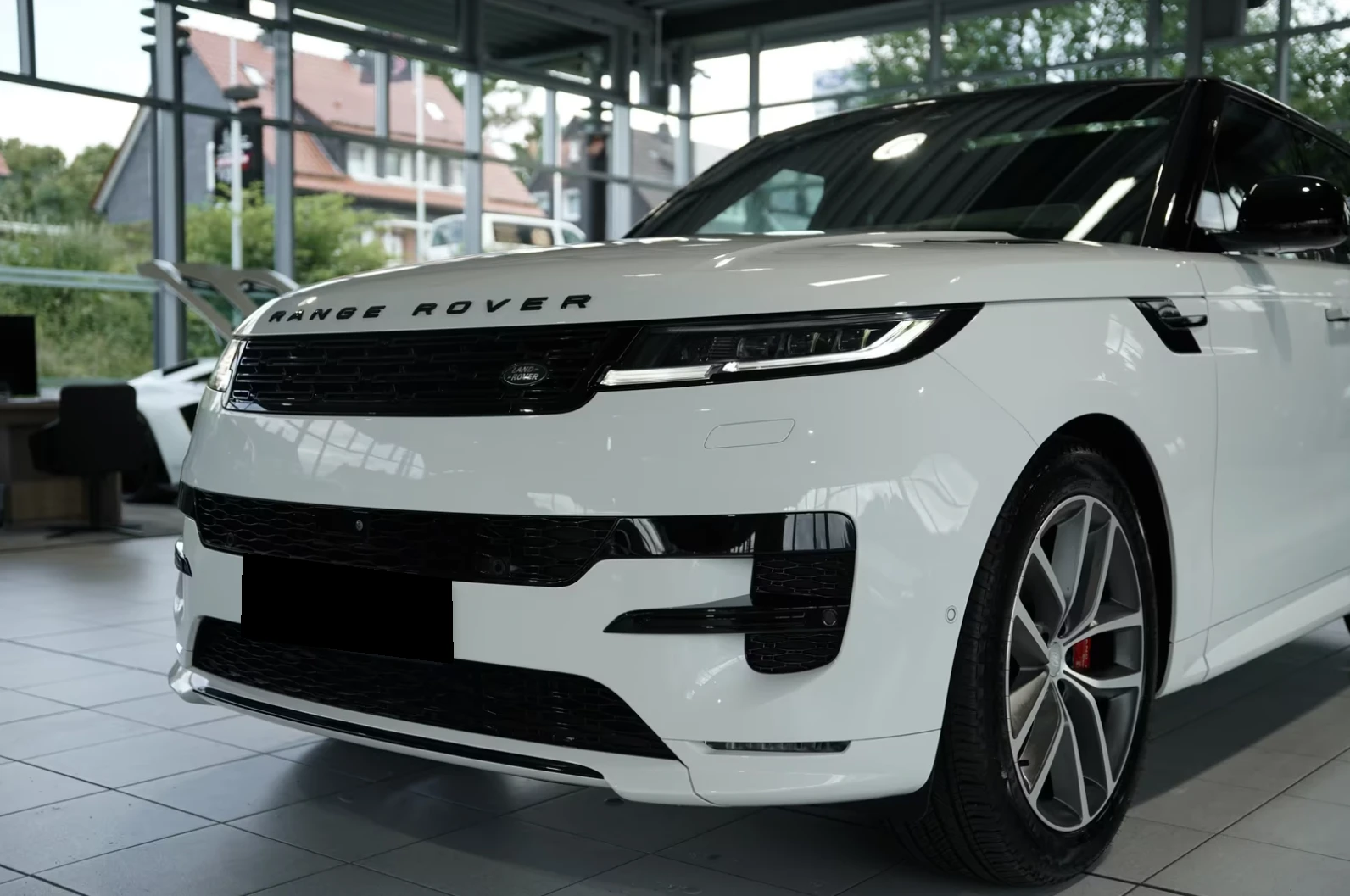 Land Rover Range Rover Sport AUTOBIOGRAPHY* 360* PANO* ВЕНТИЛАЦИЯ* МАСАЖ* ВАКУУ, снимка 4 - Автомобили и джипове - 55651837