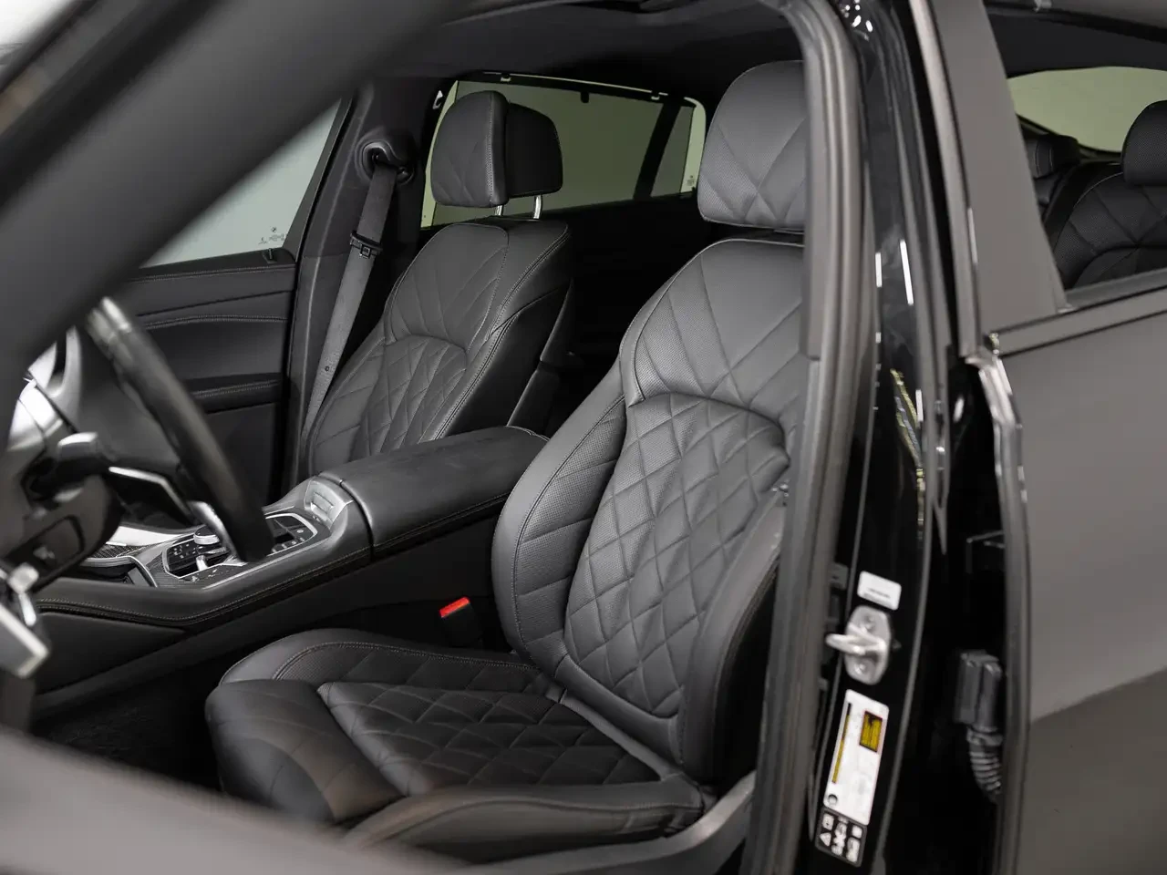 BMW X6, снимка 16 - Автомобили и джипове - 56227335
