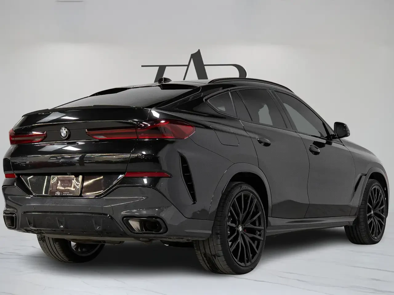 BMW X6, снимка 4 - Автомобили и джипове - 56227335