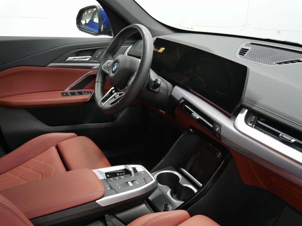 BMW X1 xDrive20d, снимка 6 - Автомобили и джипове - 56294210