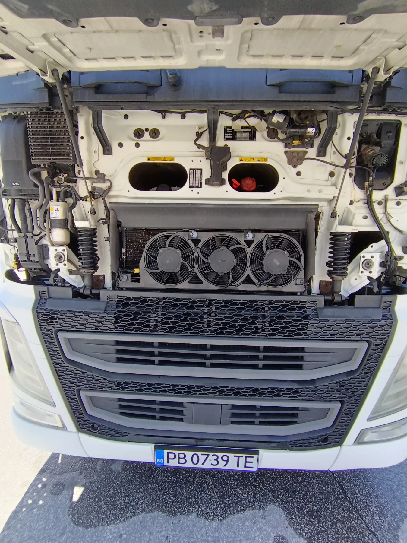 Volvo Fh Euro 6, снимка 4 - Камиони - 54077831