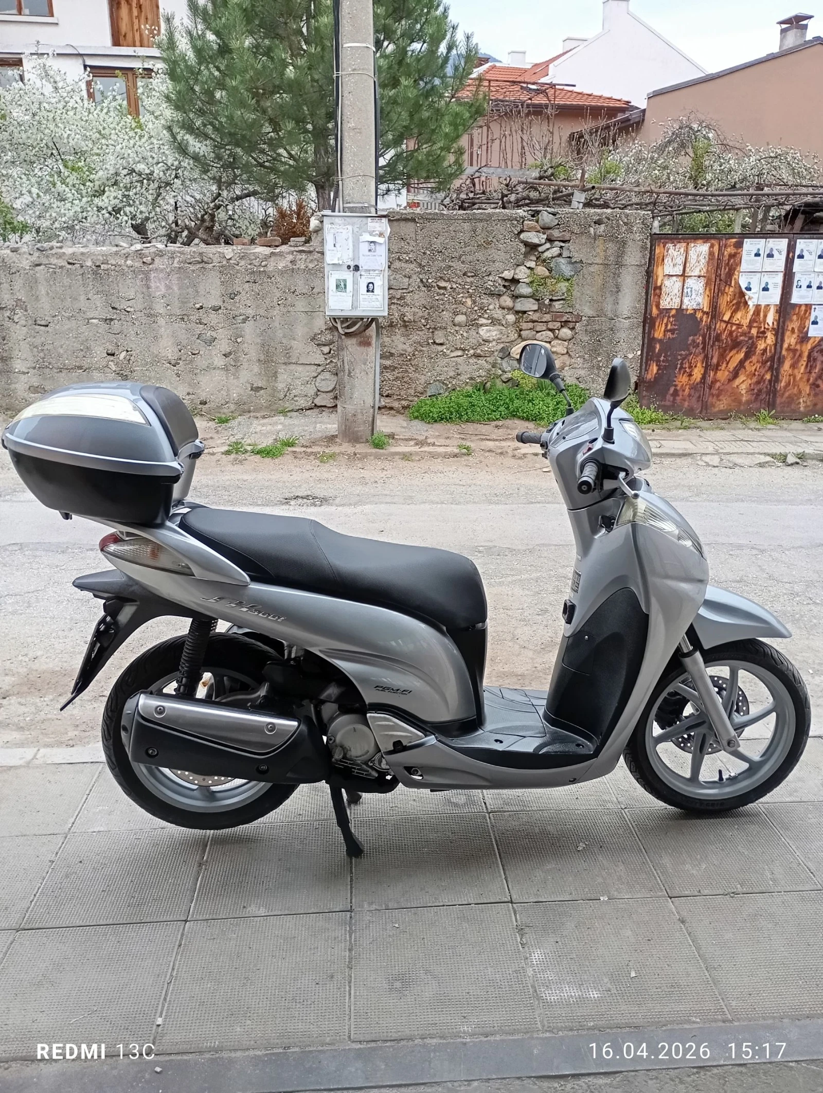 Honda Sh 300i, снимка 3 - Мотоциклети и мототехника - 54620683