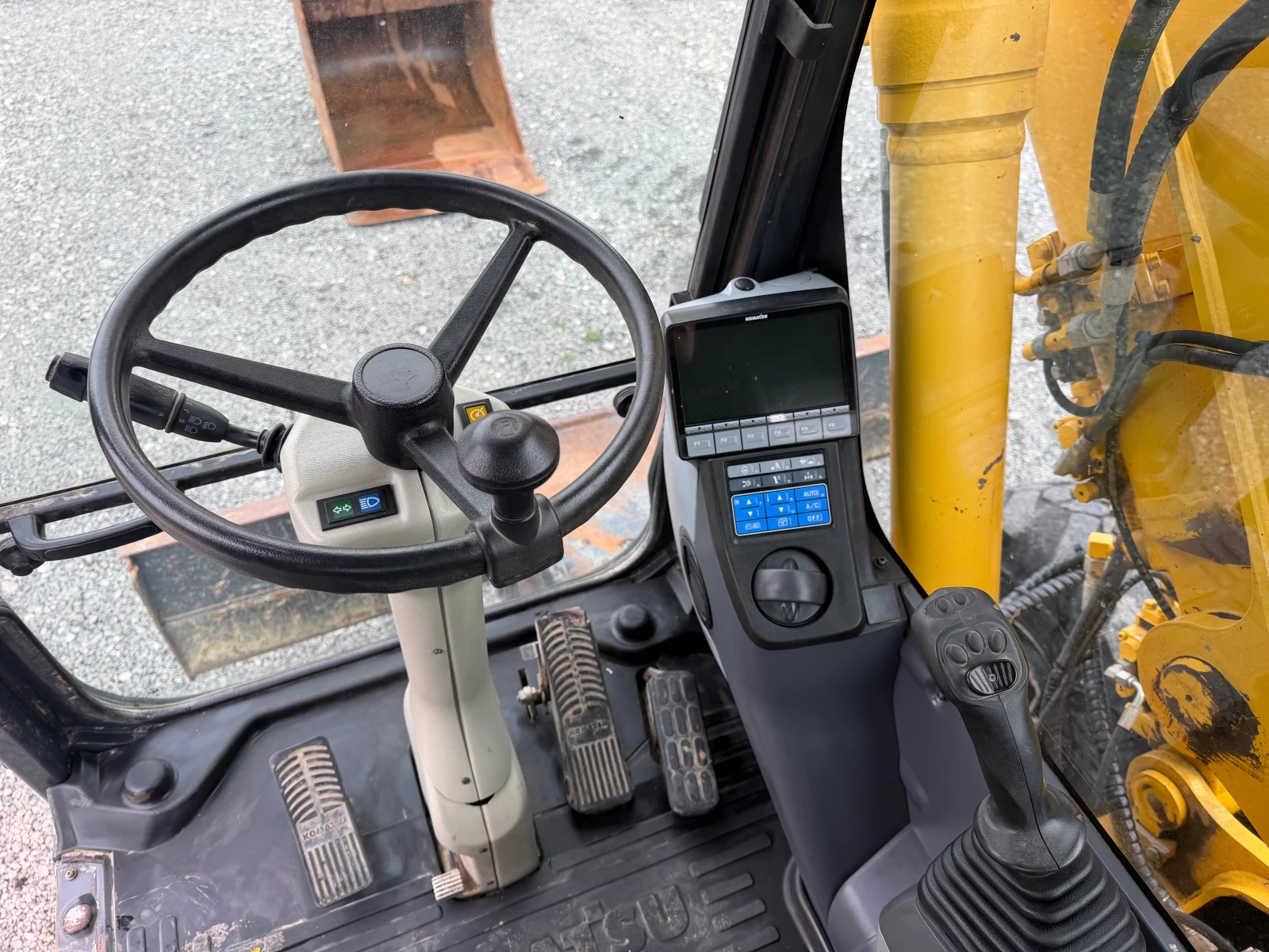 ����� Komatsu PW 148-8 + 3 ���� ������ | Mobile.bg � ����������� 12