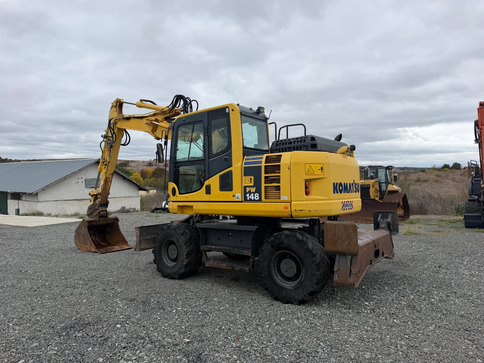 ����� Komatsu PW 148-8 + 3 ���� ������ | Mobile.bg � ����������� 5