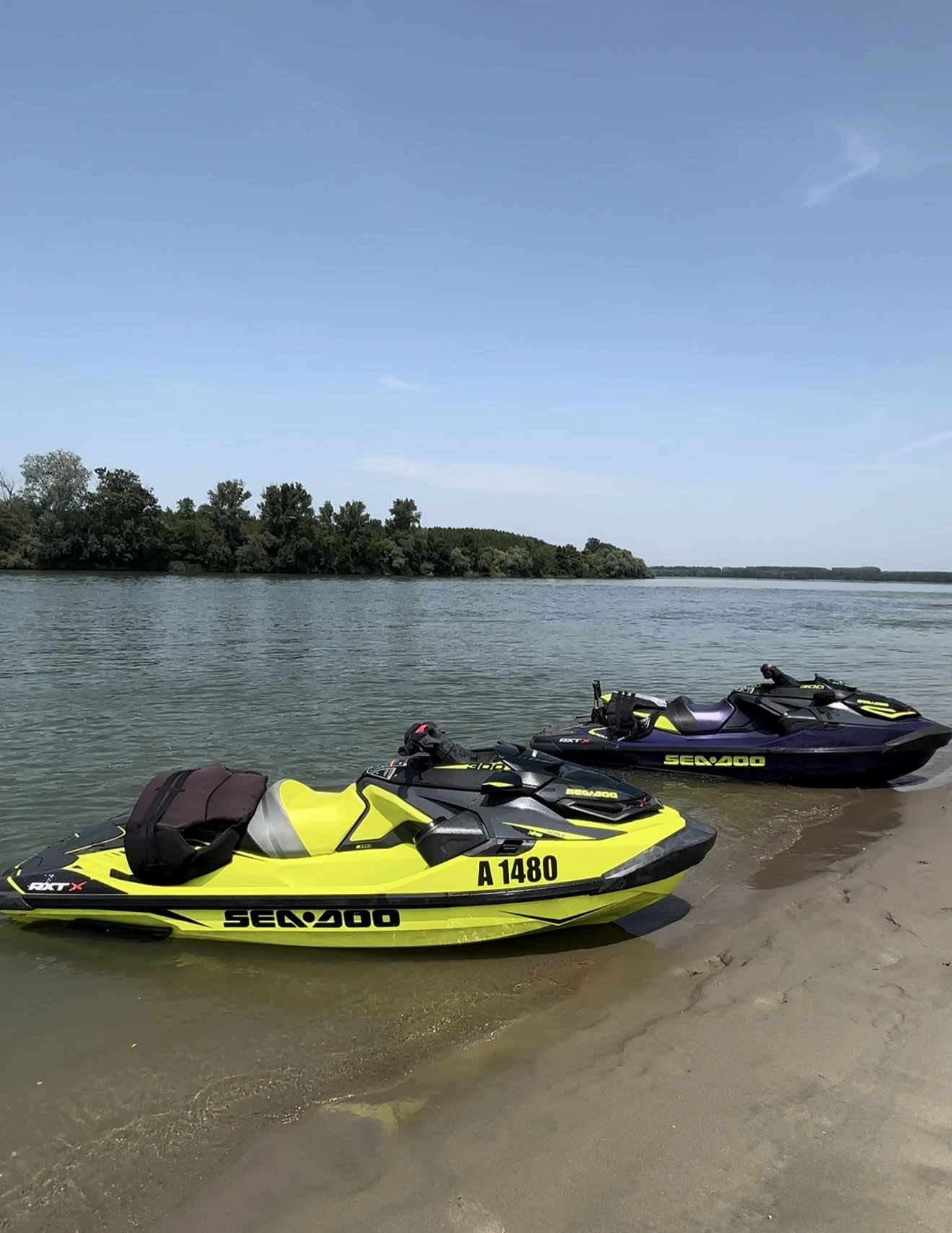 Джет Bombardier Sea Doo RXT-X300