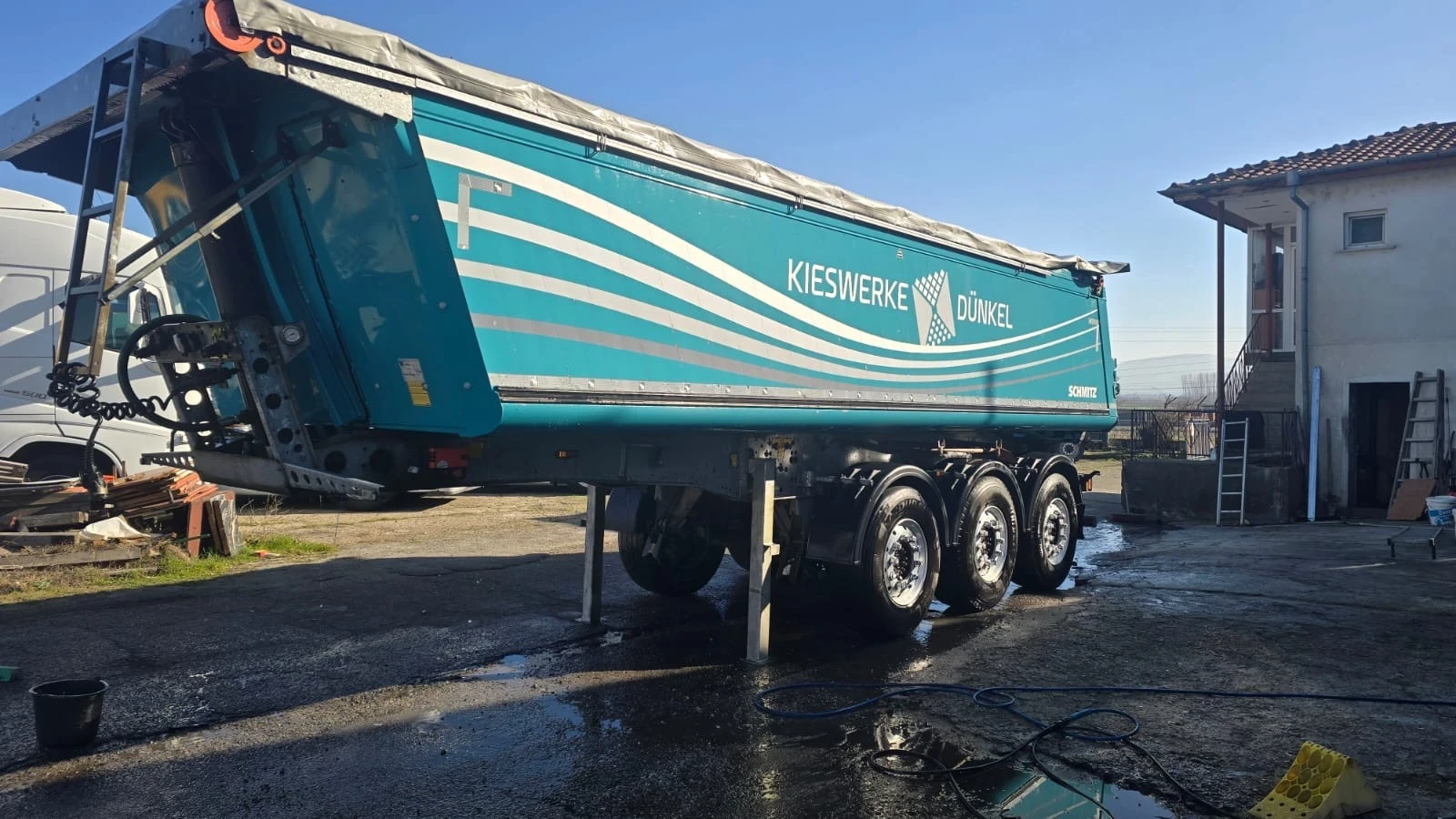 ����������� Schmitz 25 ���./ ����  5325 ��.  | Mobile.bg � ����������� 4