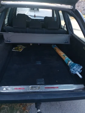 Mercedes-Benz 300 300 D-124, снимка 8