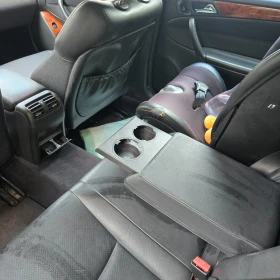 Mercedes-Benz C 320, снимка 10