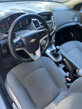 Chevrolet Cruze 1, 8 141 к.с. + Газова уредба, снимка 9