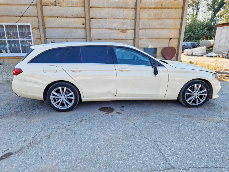 Mercedes-Benz E 220 654 9Г кожа камера, снимка 16 - Автомобили и джипове - 46915985