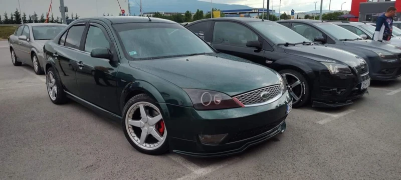 Ford Mondeo, снимка 1 - Автомобили и джипове - 48108581