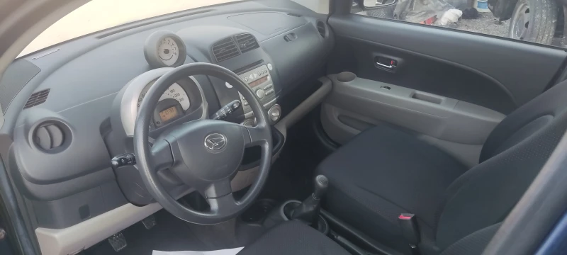 Daihatsu Sirion ШВЕЙЦАРИЯ, 4Х4, снимка 9 - Автомобили и джипове - 48362824