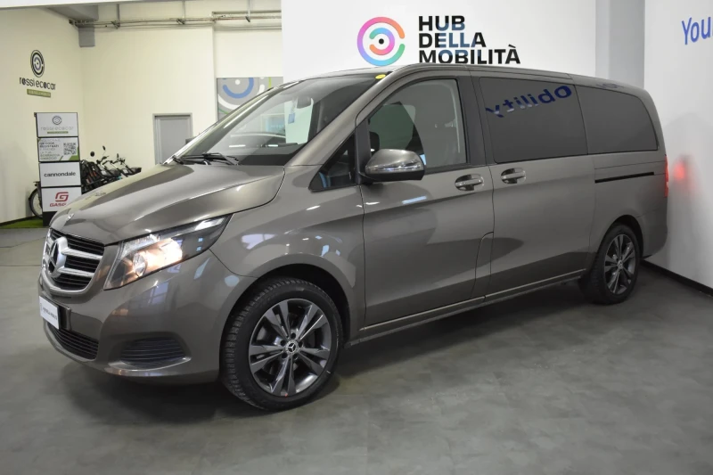 Mercedes-Benz Viano 2.0d 4matic 22000km на ТЪРГ още 48ч, снимка 2 - Автомобили и джипове - 49275881