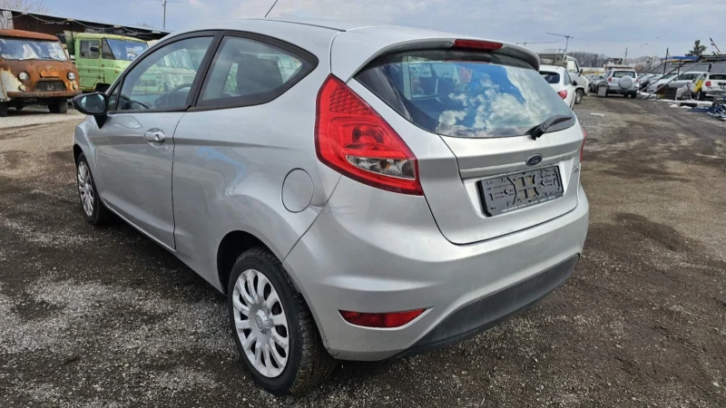 Ford Fiesta 1.4i GPL , снимка 4 - Автомобили и джипове - 49284459