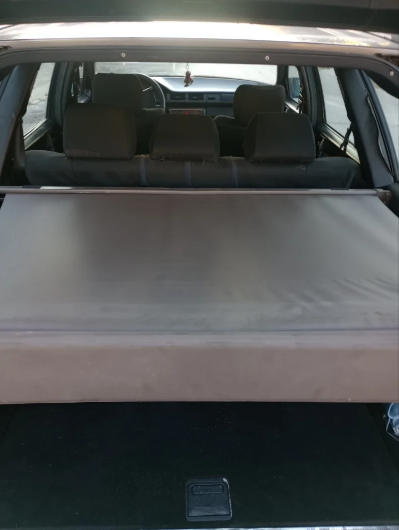 Mercedes-Benz 300 300 D-124, снимка 9 - Автомобили и джипове - 52527420