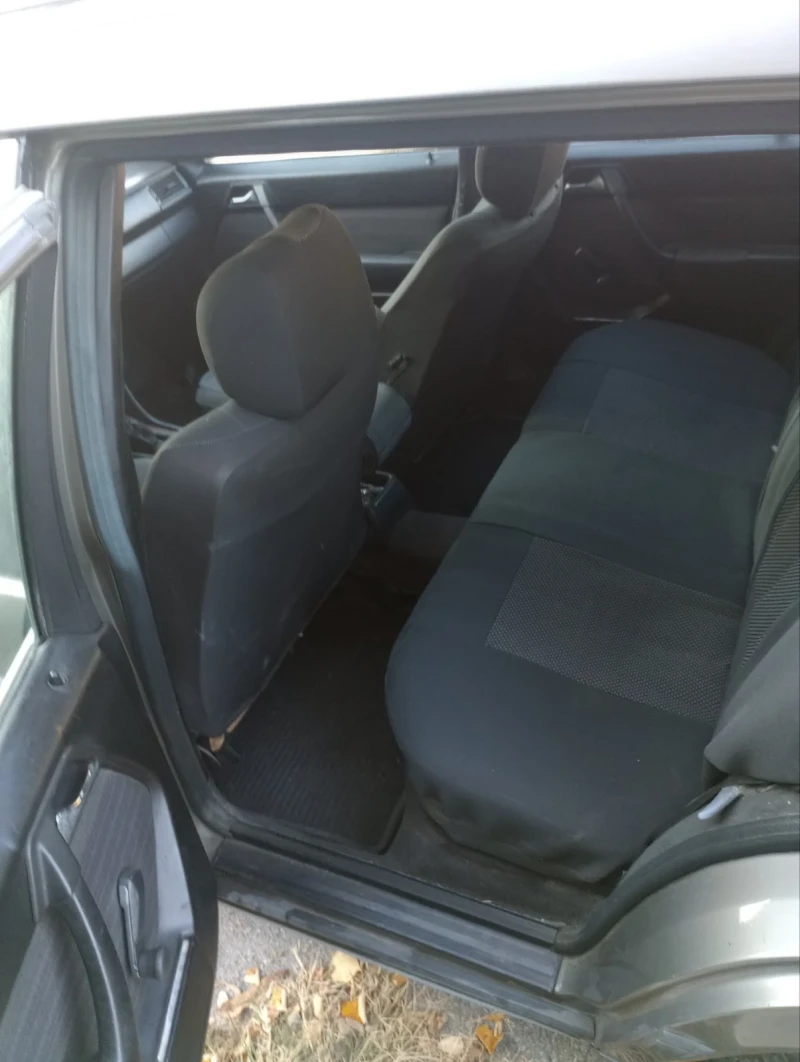 Mercedes-Benz 300 300 D-124, снимка 3 - Автомобили и джипове - 52527420