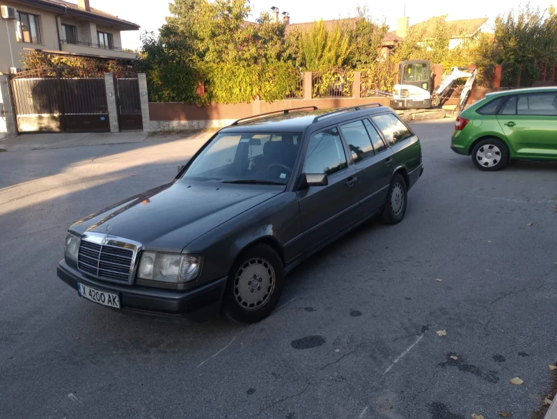 Mercedes-Benz 300 300 D-124, снимка 7 - Автомобили и джипове - 52527420