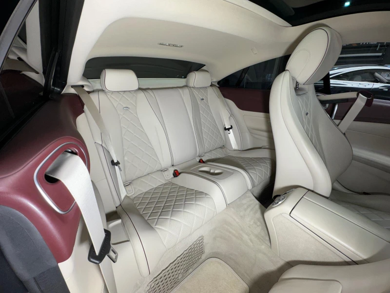 Mercedes-Benz E 400 d 4Matic AMG* 360* Vent* Burmester* Pano* Designo*, снимка 9 - Автомобили и джипове - 52317144