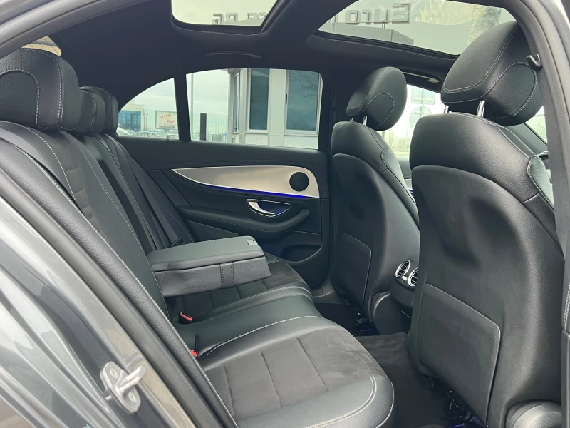 Mercedes-Benz E 220 d, 9G, 4-MATIC, AMG, PANO, HEAD-UP, MULTIBEAM, NIG, снимка 13 - Автомобили и джипове - 52991495