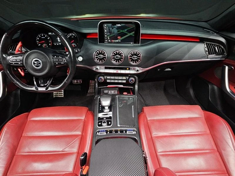 Kia Stinger 3.3 TURBO AWD GT, снимка 8 - Автомобили и джипове - 54400152