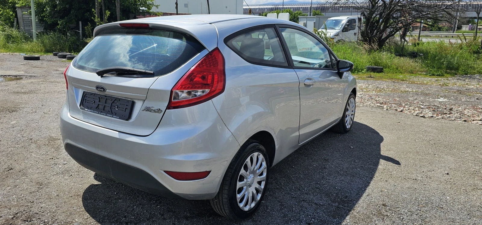 Ford Fiesta 1.4i GPL  - изображение 6