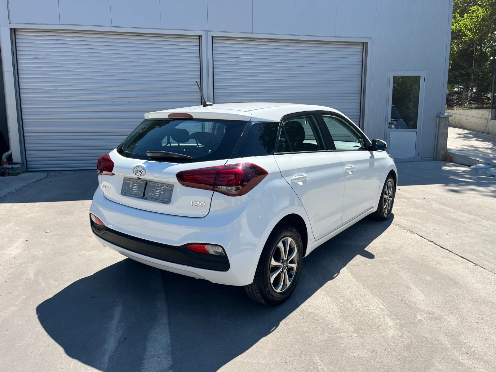Hyundai I20 54хил км - изображение 8