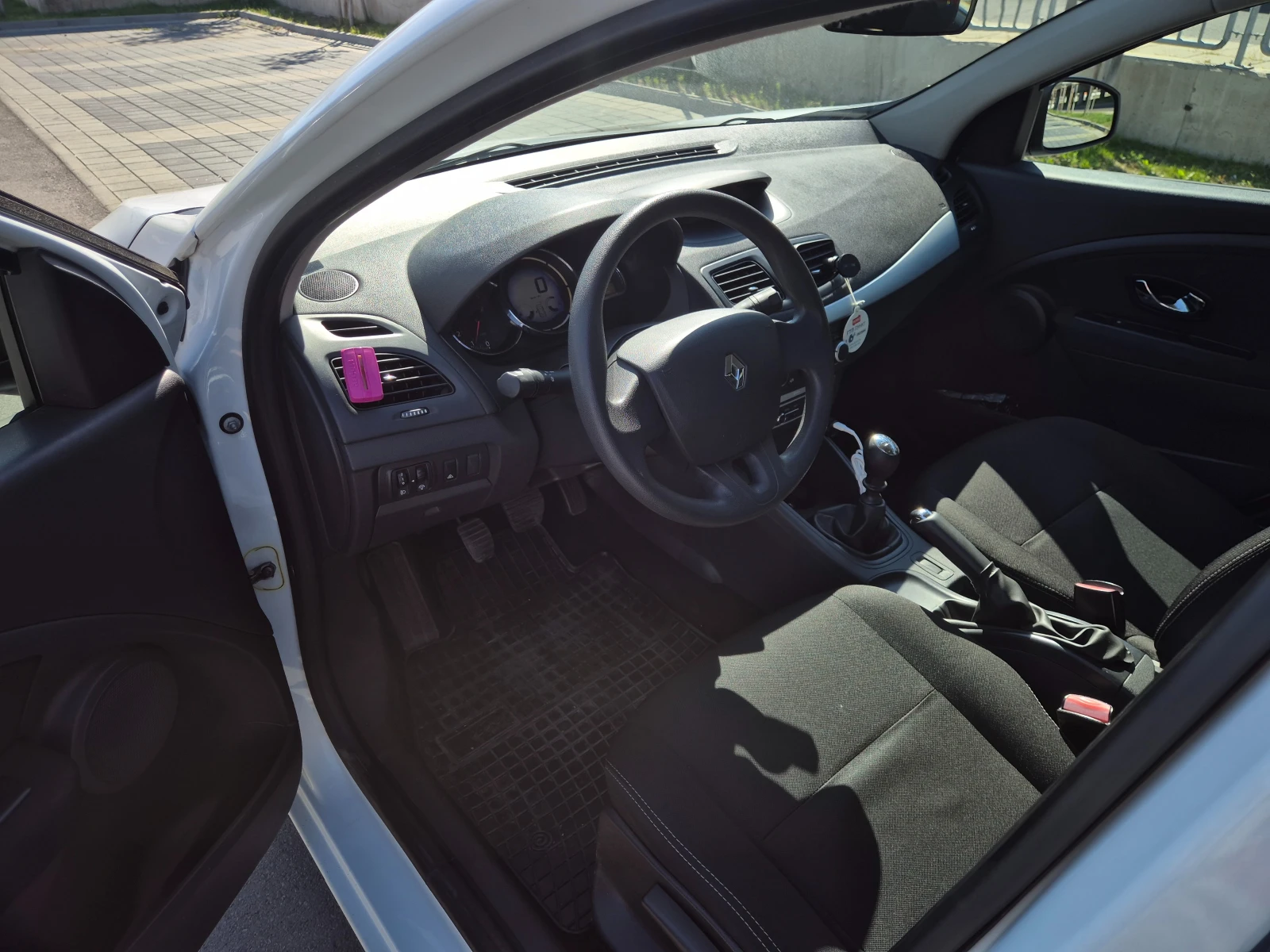 Renault Megane 1.5DCI - изображение 4