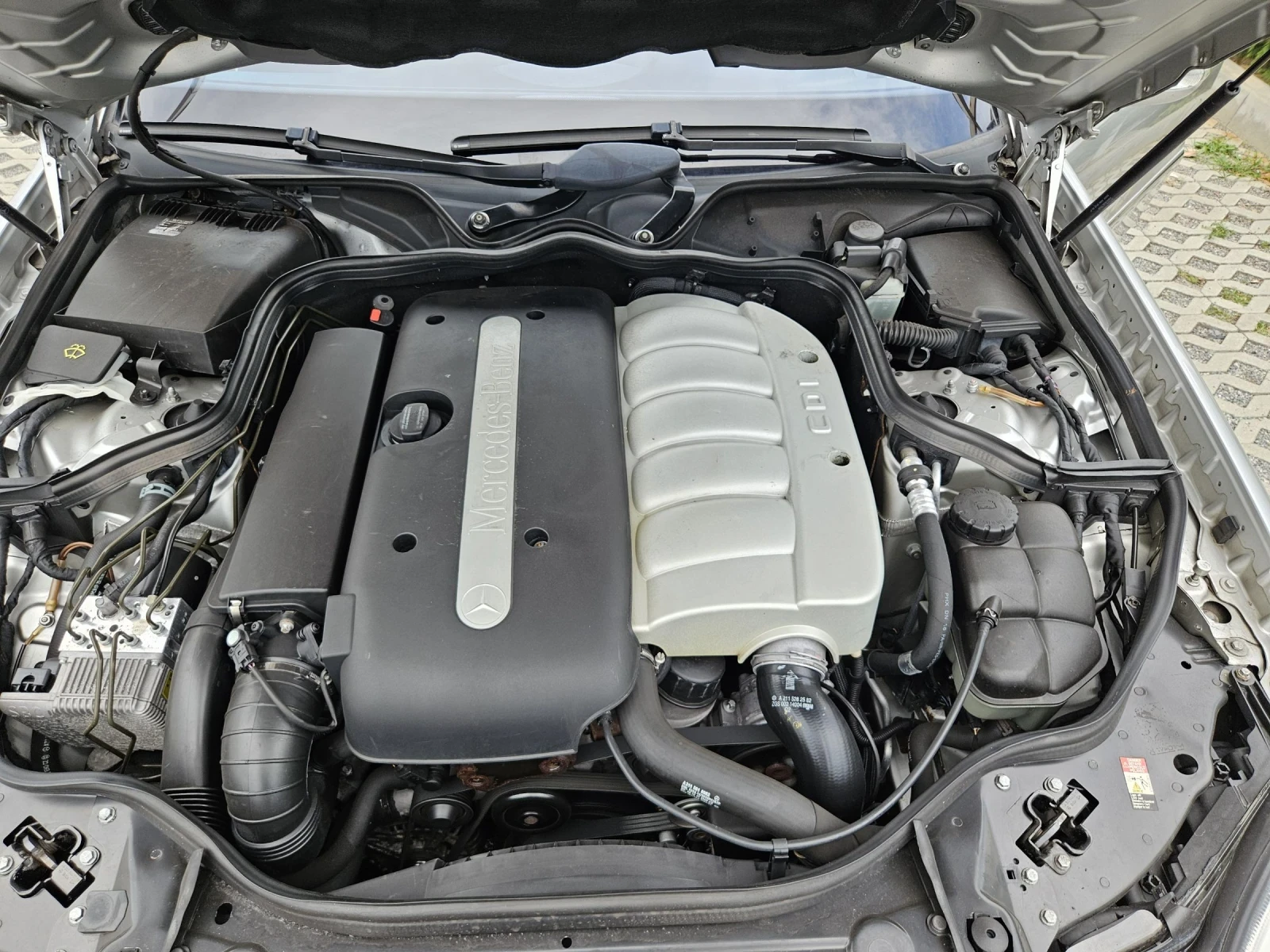 Mercedes-Benz E 270 2.7CDI-177= = =   | Mobile.bg   17