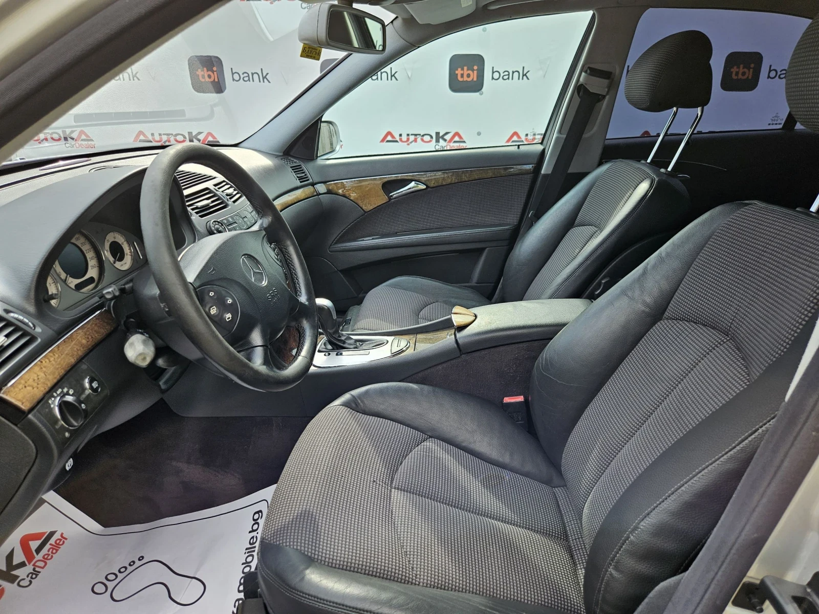 Mercedes-Benz E 270 2.7CDI-177кс= АВТОМАТ= ШИБЕДАХ= КСЕНОН  - изображение 7