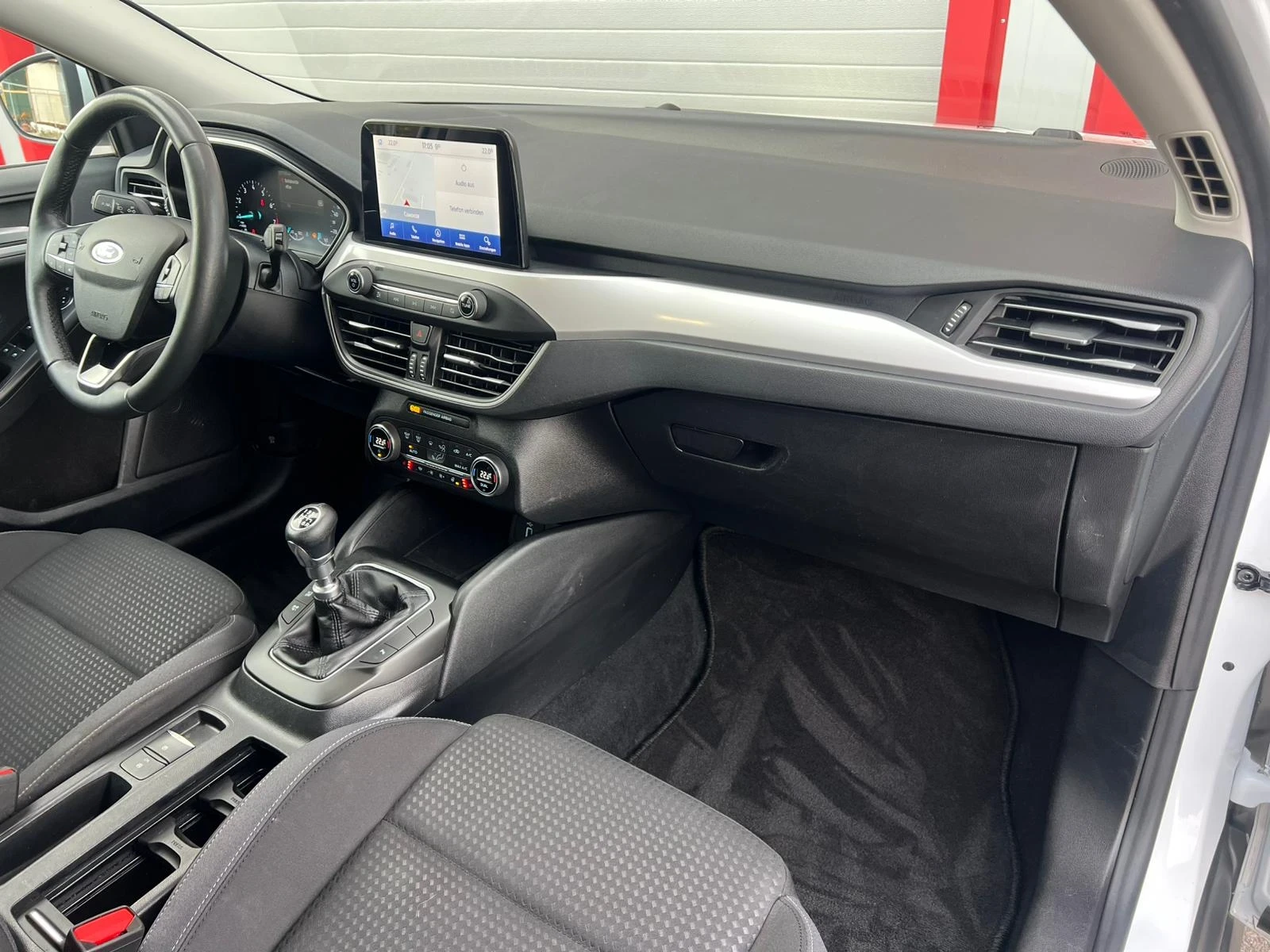 Ford Focus 1.0I COOLKEY LESS START STOP NAVI KLIMATRONIK | Mobile.bg   15