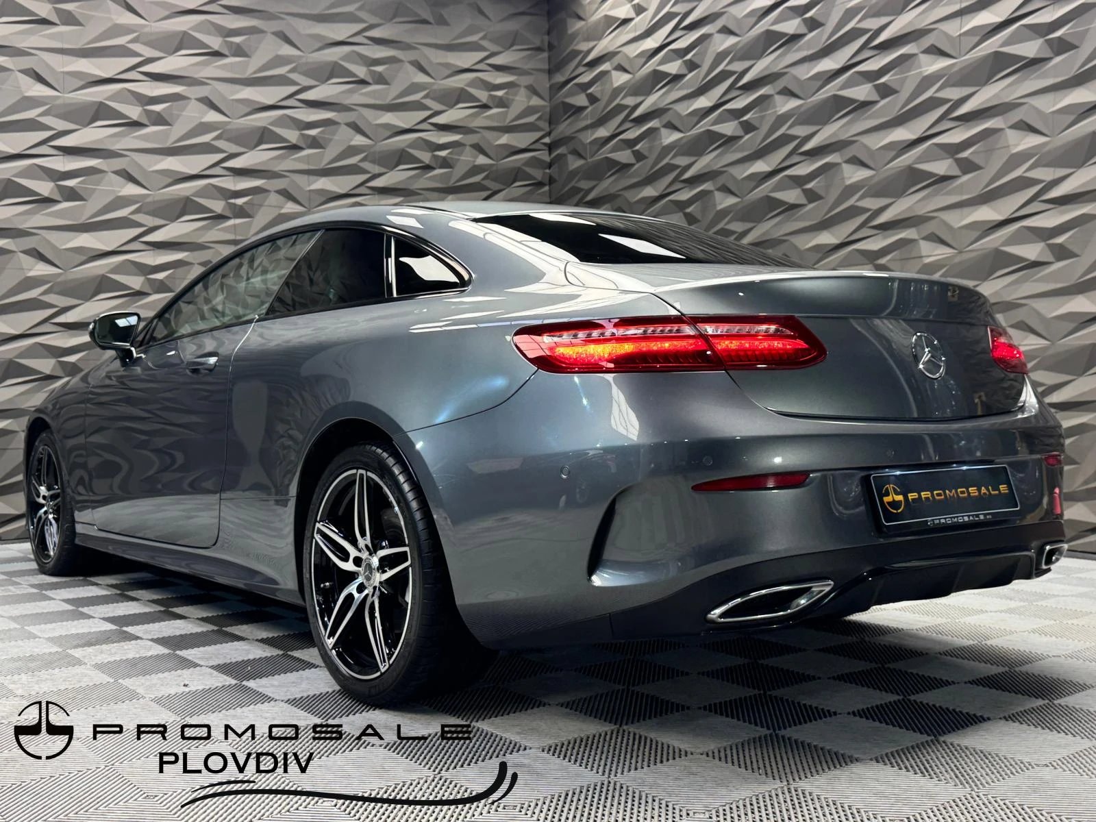 Mercedes-Benz E 400 d 4Matic AMG* 360* Vent* Burmester* Pano* Designo* - изображение 3