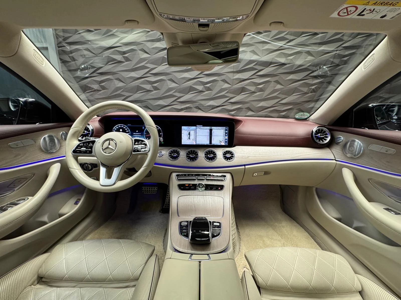 Mercedes-Benz E 400 d 4Matic AMG* 360* Vent* Burmester* Pano* Designo* - изображение 5