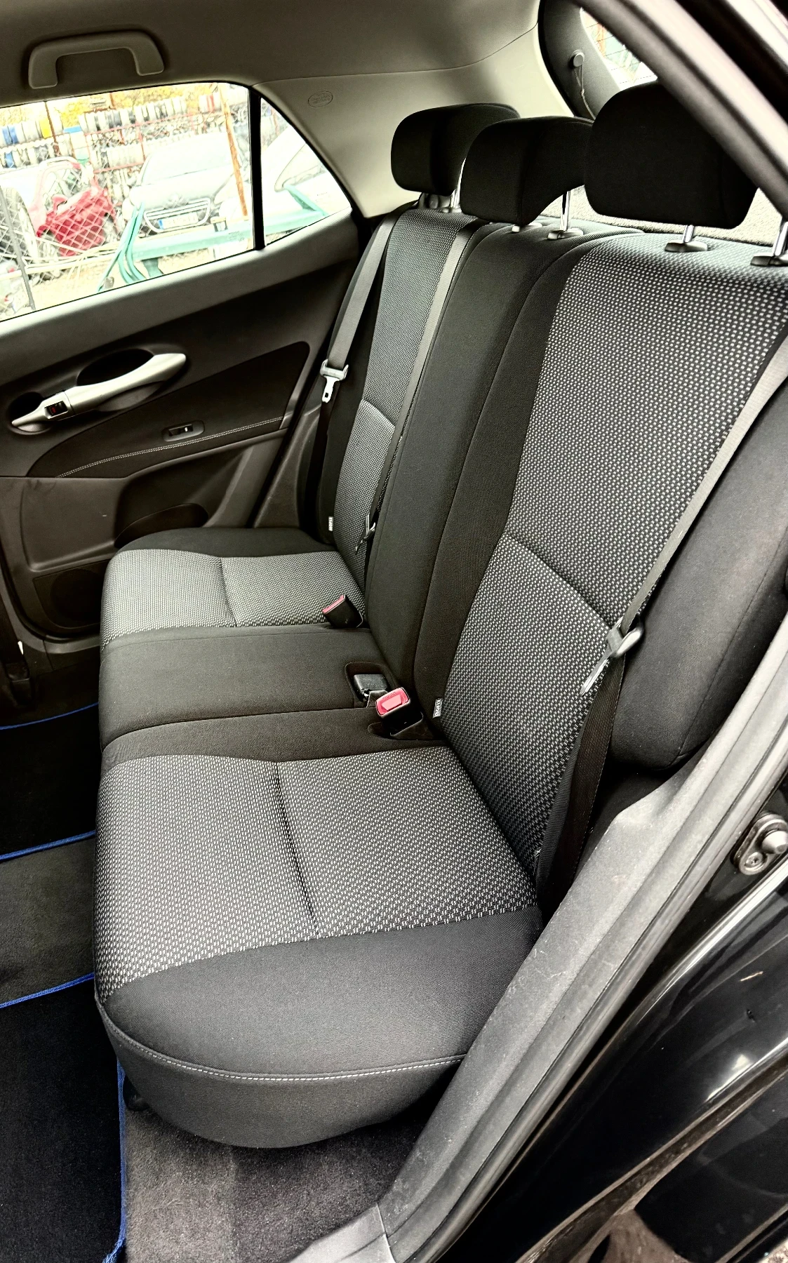 Toyota Auris 1.8i   vvti Facelift 5 | Mobile.bg   11