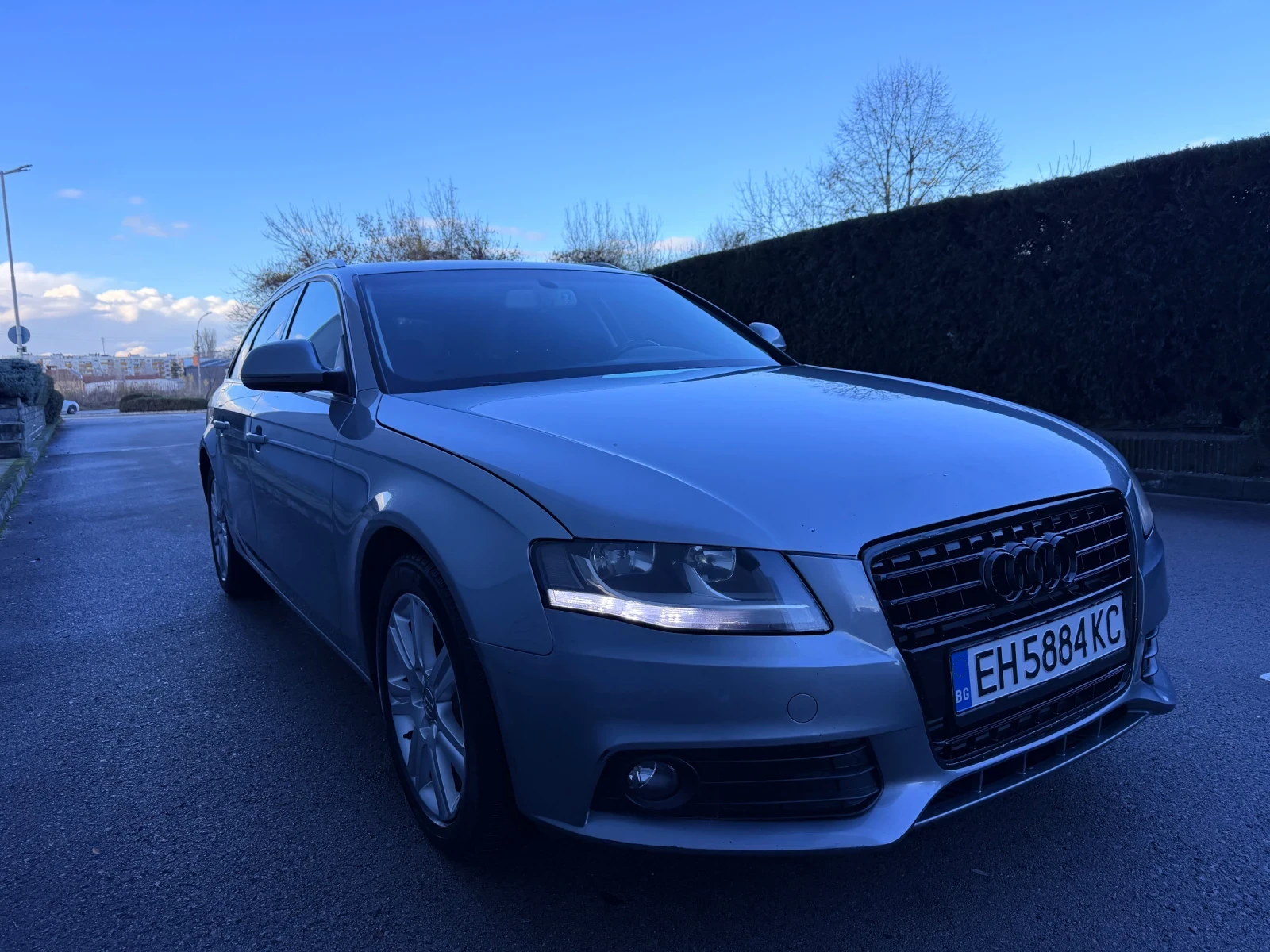 Audi A4       | Mobile.bg   1