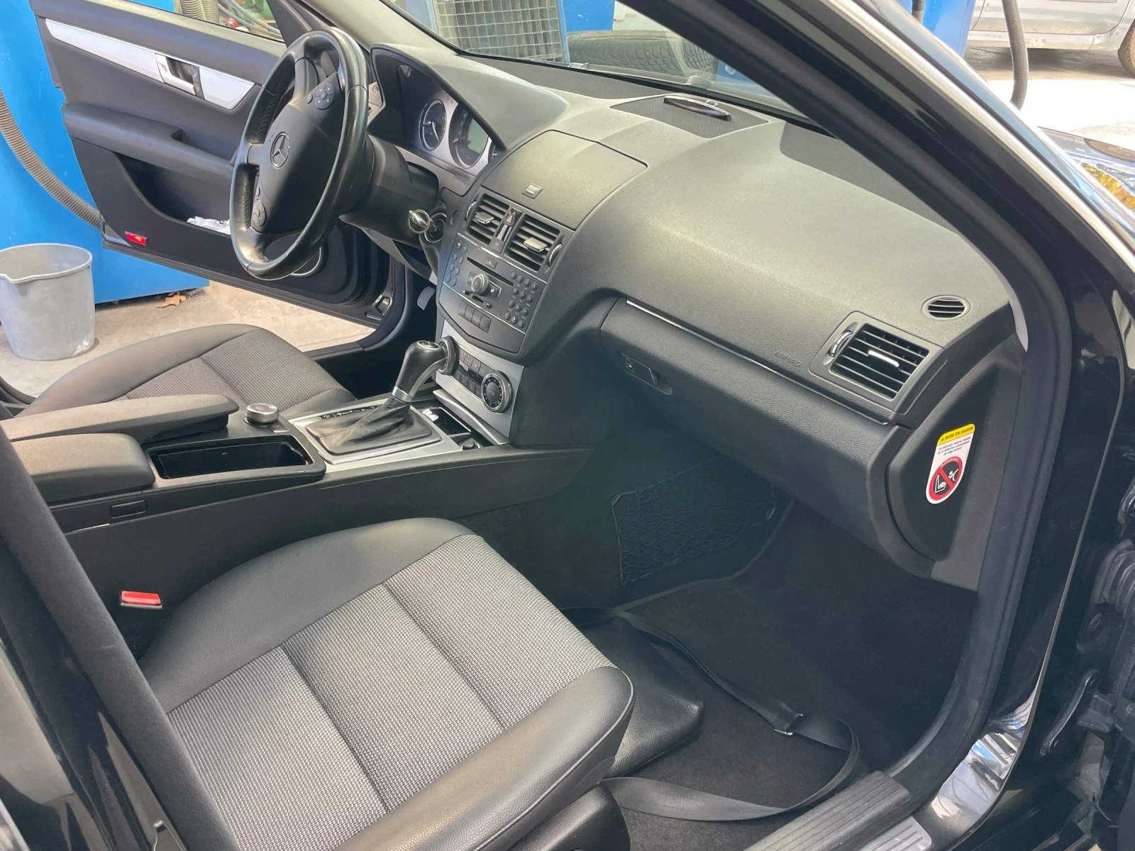 Mercedes-Benz C 220 646/ПАНОРАМА/АВАНГАРД/КОЖА/НАВИ/АВТОМАТ - изображение 10