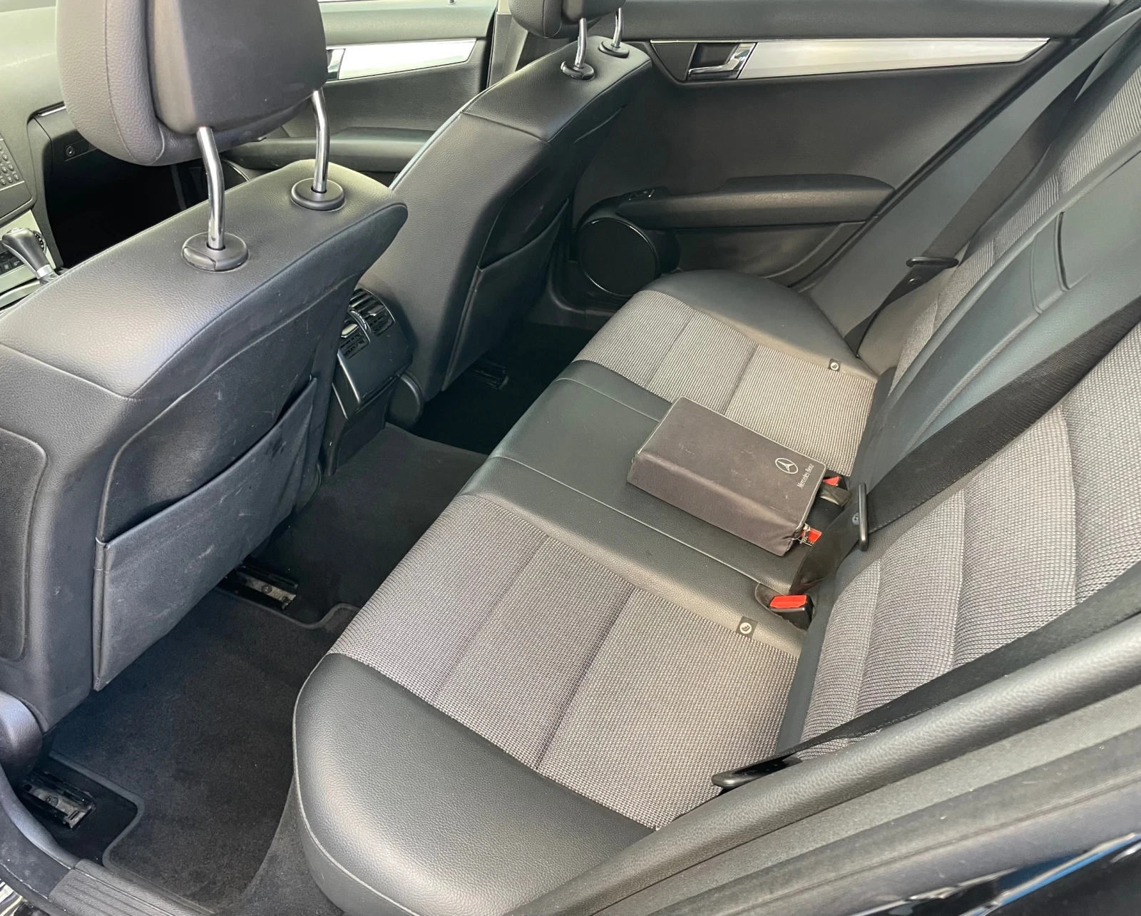 Mercedes-Benz C 220 646/ПАНОРАМА/АВАНГАРД/КОЖА/НАВИ/АВТОМАТ - изображение 8