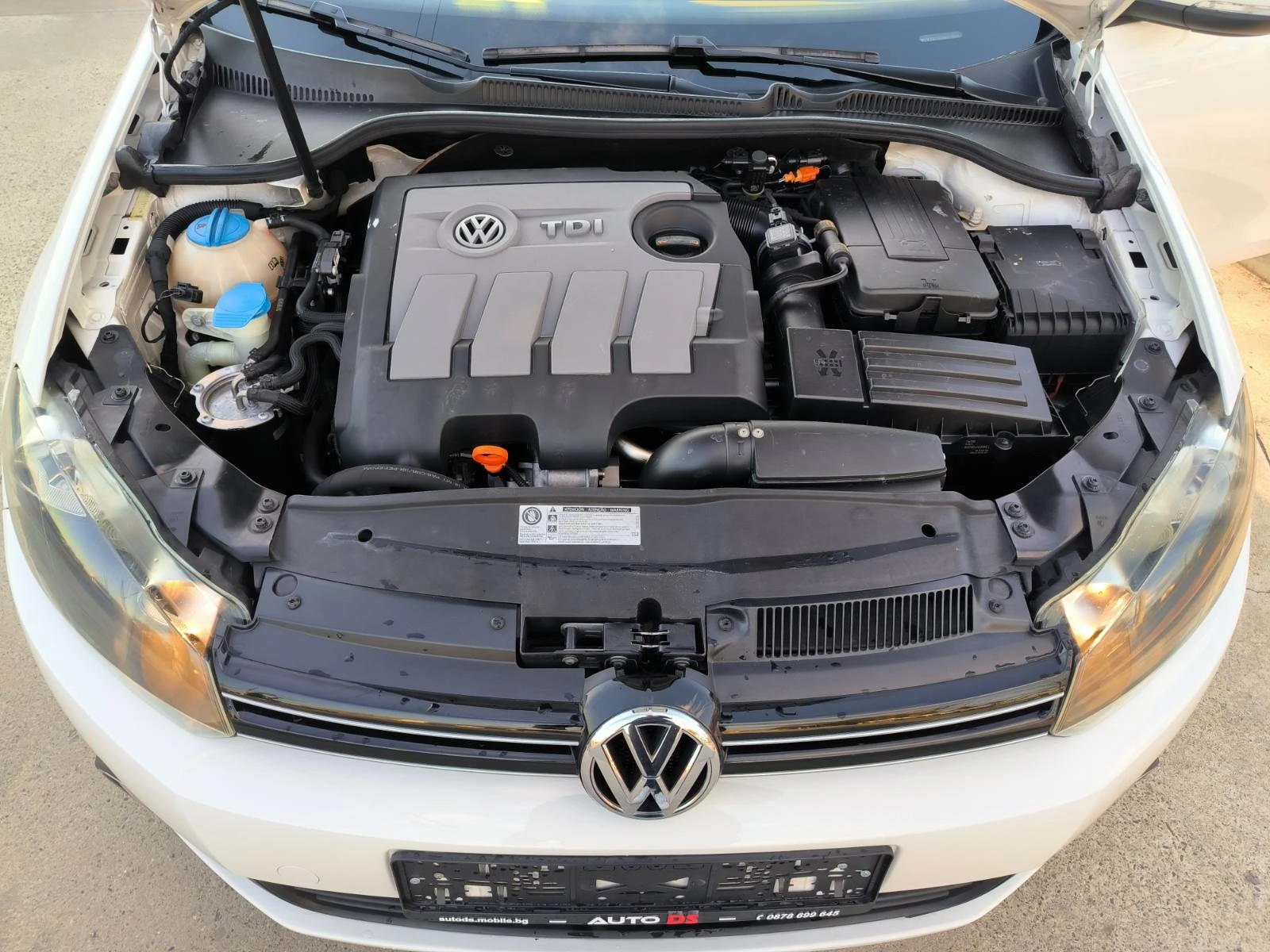 VW Golf 1.6d-Euro-5A, снимка 9 - Автомобили и джипове - 53733527