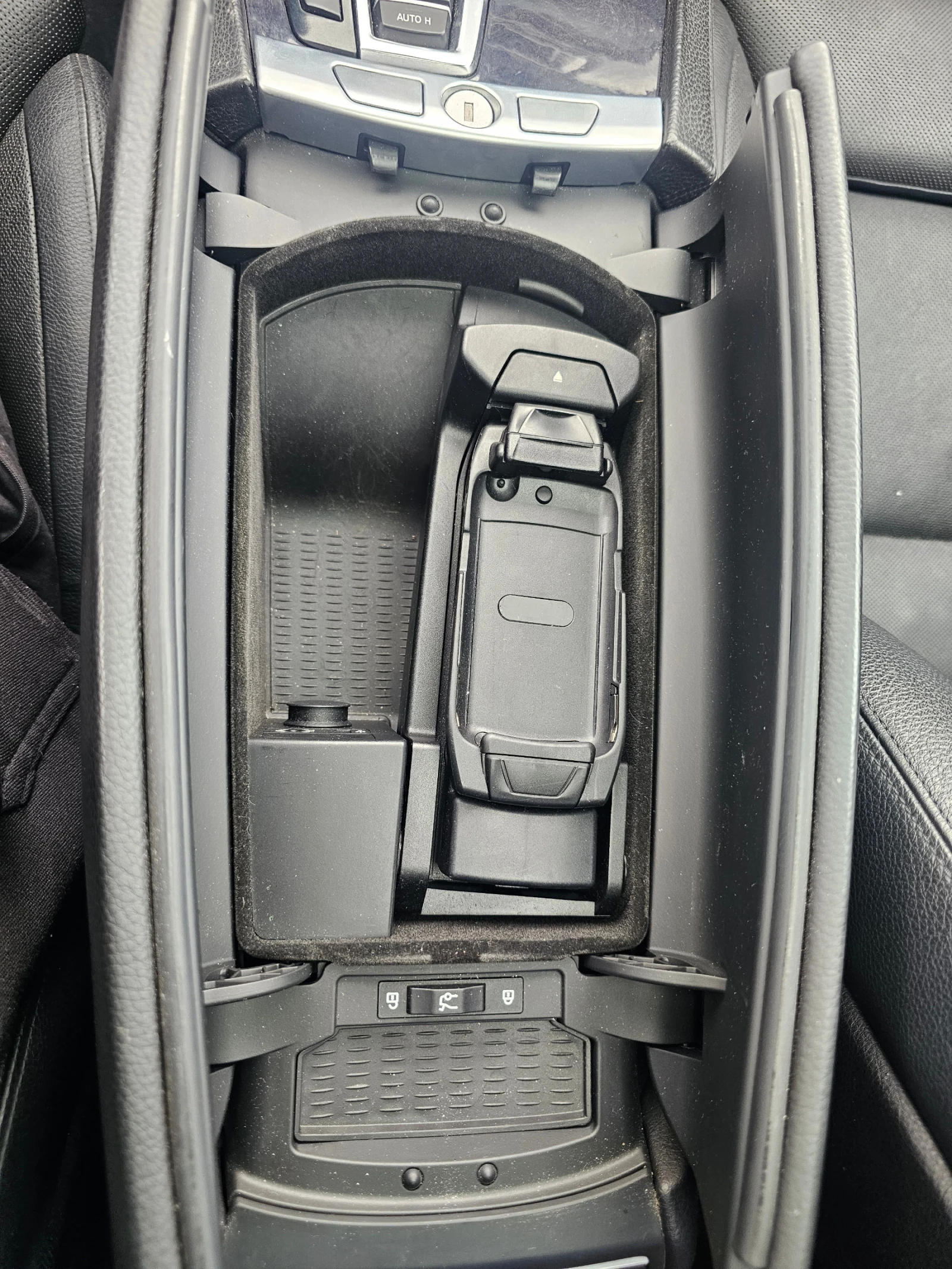 BMW 740 4х4 Обслужена - изображение 9