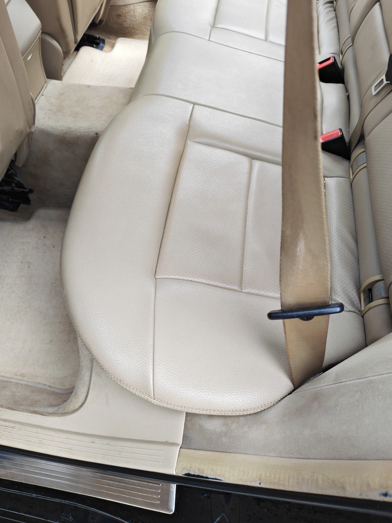 Mercedes-Benz E 220 W212, снимка 13 - Автомобили и джипове - 53959585